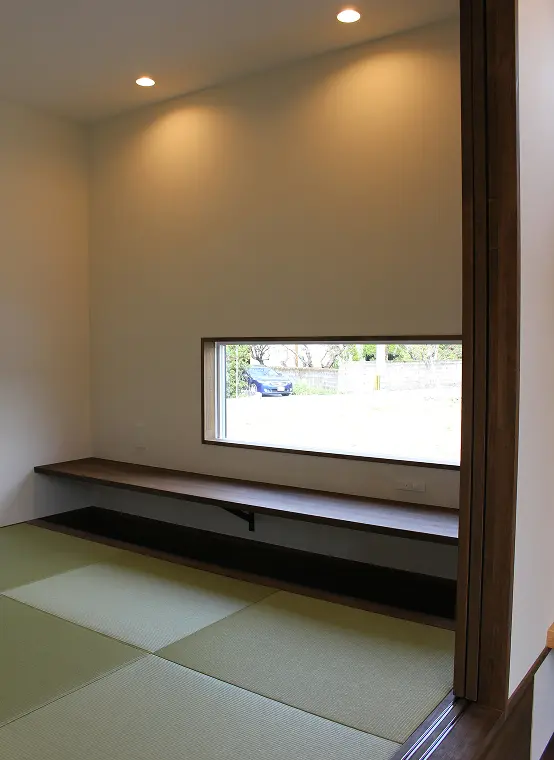 Tさまご家族のイラスト